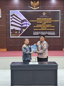 Bupati Samosir Serahkan Laporan Keuangan Unaudited 2023 ke BPK RI Perwakilan Sumut