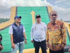 Bupati dan Wabup Sambut KMP Jurung-jurung Saat Pelayaran Perdana