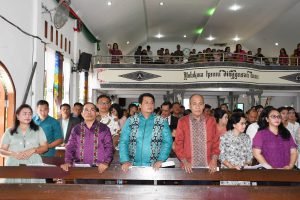 Bupati Bersama Wabup Samosir Rayakan Paskah di HKBP Pangururan Kota
