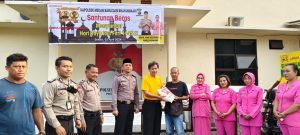 YLMI Bersama Polsek Medan Baru Salurkan Bantuan 600 Paket Beras Ke Abang Betor, Penyapu Jalan dan Warga Pra Sejahtera