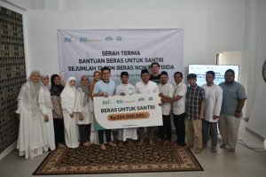 BSI Maslahat dan BSI Serahkan ke Ponpes Binaan Yayasan Amanah Muda Indonesia