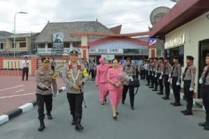 Kapolda Sumut : Pastikan Polres Samosir Majukan Pariwisata Danau Toba