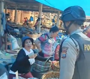 Polres Samosir Ciptakan Keamanan di Pasar UtamaPangururan