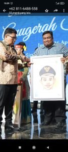 Wali Kota Medan Terima Penghargaan Dari Media Sumut 24
