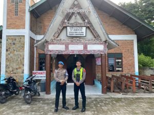 Polres Samosir Amankan Ibadah Minggu Gereja