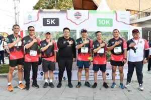 Polres Samosir Amankan Hari Kedua Lomba Lari Trail of The Kings 2024