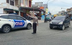 Satlantas Polres Batubara Lakukan Giat Polisi “Nyinyir”