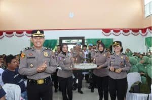 Hut TNI Yonif 126/KC Ke-62Polres Batubara Berikan Surprise