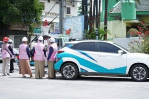 Srikandi PLN Sidak ke Lapangan Pastikan Petugas Terapkan Budaya K3