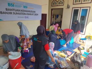 BSI Maslahat Salurkan Bantuan Kemanusiaan untuk Banjir Bandang dan Longsor Sumbar
