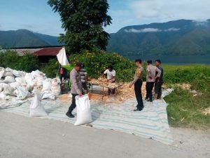 Polres Samosir Turunkan 54 Personil untuk Program Jumat Curhat