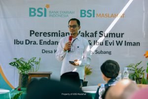 BSI dan BSI Maslahat Resmikan Wakaf Sumur di Desa Karanghegar, Subang