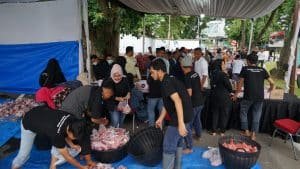 Pertamina Patra Niaga Regional Sumbagut Salurkan 127 Hewan Kurban