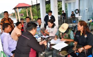 Sukseskan Pilkada 2024, Bupati Samosir Ikuti Coklit
