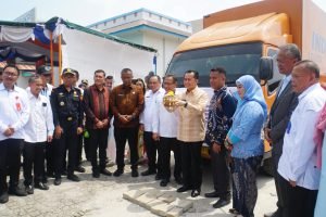 Sukses Jadi Mitra Binaan Pertamina, Raja Patin Ekspor Perdana 2,5 Ton Kerupuk Kulit Ikan Patin ke Malaysia