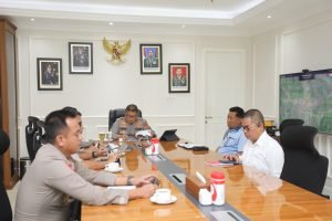 Kapolda Sumut Pimpin Rapat Strategis Menuju PON XXI Aceh -Sumut dan Pilkada serentak Sekaligus untuk Kesiapan Operasi Pekat Toba 2024″
