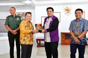 Bupati Samosir Sambut Kunker Forkopimda Kabupaten Hulu Sungai Utara