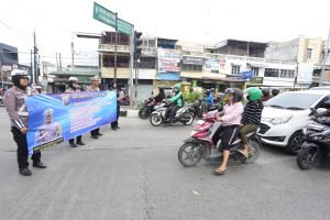 Hari ke-6 Ops Patuh Toba 2024, Polda Sumut Tetap Tegas dan Humanis Lakukan Penindakan Berlalu Lintas.
