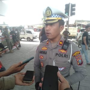 Sopir Bus Jurusan Berastagi Aksi Mogok Saat Dilakukan Penertiban Pool Busdi Jamin Ginting Medan