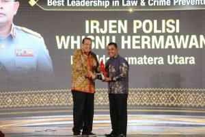 Kapolda Sumut Terima Penghargaan CNN Indonesia Awards 2024 ‘Best Leadership in Law & Crime Prevention’
