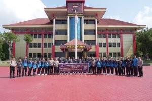 Polda Sumut&nbsp; Resmi&nbsp; Lepas Tim Voly Siap Berlaga Dalam Piala Kapolri 2024