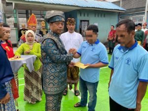 Rutan Kelas IIB Tanjung Pura Laksanakan Kanwil Kemenkumham Sumut Upacara HUT RI Ke-79 dan Penyerahan Remisi Kepada WBP