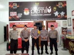 Jelang Pilkada Serentak, Polres Langkat Perketat Pengamanan di Kantor KPU