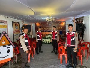 Hari Pertama Pengamanan Pendaftaran Pasangan Calon Kepala Daerah Kab.Samosir