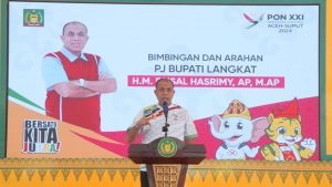 Pj. Bupati Langkat Faisal Hasrimy Lepas 78 Atlet ke PON XXI 2024: Komitmen Beri Reward untuk Atlet Berprestasi