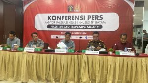 Operasi Jagratara Tahap II: Kantor Imigrasi Amankan WNA Malaysia yang Overstay