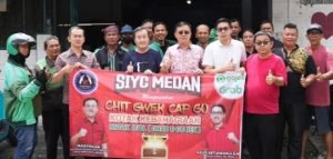 Ketua DPRD Medan dan SIYC Bagikan ‘Kotak Kebahagiaan’ kepada Ojol untuk Rayakan Hari Chit Gwek Cap Go