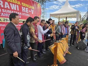 Pemprovsu Dorong Kontingen Tampilkan Terbaik di Pesparawi Ke-V Sumut, Pj Gubernur Ajak Masyarakat Sukseskan PON dan Pikada Serentak 2024