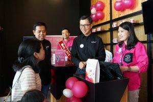 IOH Tegaskan Komitmen Ketulusan Tanpa Akhir di Hari Pelanggan Nasional 2024