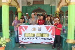 Dengarkan Keluhan Dan Masukan Masyarakat, Polresta Deli Serdang Rutin gelar Kegiatan Jumat Curhat