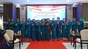 Ny. Uke Retno Faisal Hasrimy lantik dua Ketua TP PKK Kecamatan, dorong percepatan kesejahteraan keluarga