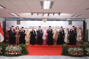 Perkuat Organisasi OJK Lantik Pejabat Level Deputi Komisioner dan Kepala OJK Daerah