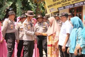 Siswa SPN Hinai Polda Sumut, Lakukan Bedah Rumah Orang Tua Hidup Sebatang Kara