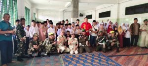 Dilantik dan menjadi ketua DPRD Medan sementara, Wong Chun Sen Ajak Anak Panti Asuhan Al-Wasliyah Makan Siang Bersama
