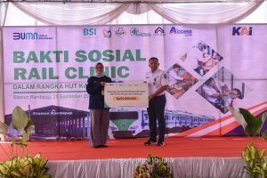 HUT ke-79, BSI Maslahat dan KAI Daop 9 Jember Hadirkan Layanan Kesehatan Gratis