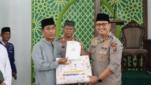 Kapolres Langkat Dengarkan Aspirasi Warga di Jumat Curhat, Tekankan Pilkada Damai