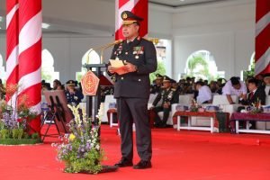Kapolda Sumut Ucapkan Selamat Kepada Seluruh Prajurit Saat Hadiri Upacara Militer Peringatan HUT TNI ke-79