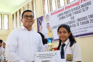 Pjs Bupati Toba Tekankan Pentingnya Bahasa Inggris di Era Globalisasi