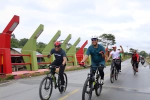 Pjs Bupati Toba dan Forkopimda Gowes Bersama, Pastikan Situasi Kondusif Jelang Pilkada 2024