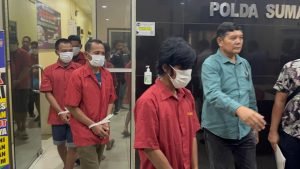 Polda Sumut Tangkap Tujuh Tersangka Pencurian Kelapa Sawit&nbsp; di Desa Banjaran Raya