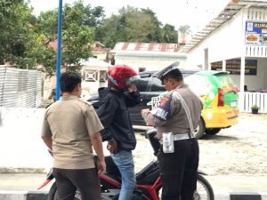 Polres Samosir Bersama Bapendasu Pangururan Gelar Razia Pajak Kendaraan Bermotor