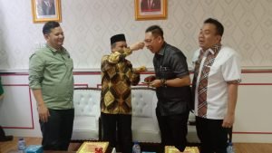 Ketua DPRD Medan Rayakan Ultah ke-56, Terima Ucapan dan Doa