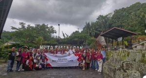 OJK Provinsi Sumut, Kunjungi Desa Wisata Huta Siallagan Bersama Bank Mandiri dan Media