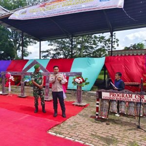 Kapolsek Simanindo Dukung Kegiatan Siswa/i SMK N1 Simanindo