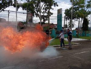 PLN UP3 Padangsidimpuan Pastikan Kesiapsiagaan Pegawai Lakukan Pelatihan Tanggap Darurat