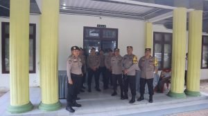Personel Polres Langkat Amankan Penghitungan dan Rekapitulasi Suara di Gedung Pegnasos